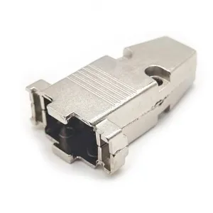 D-sub, conector en forma de D.