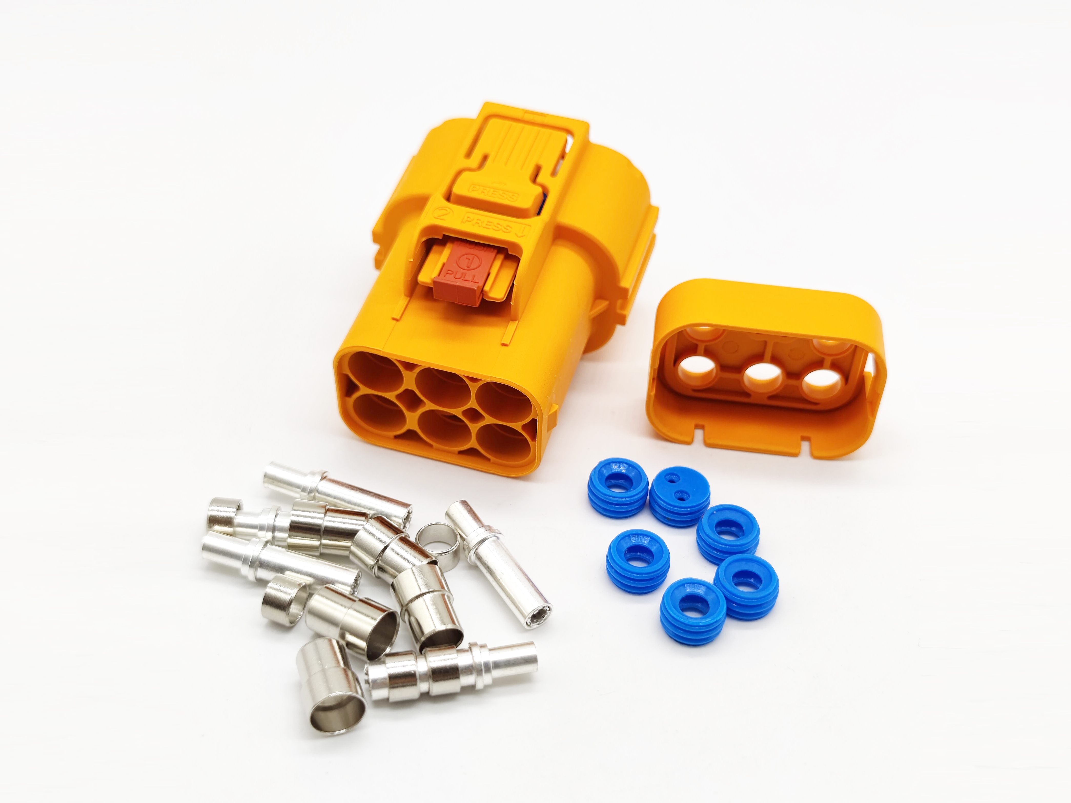 Electric Vehicle High Voltage Connector Design Features