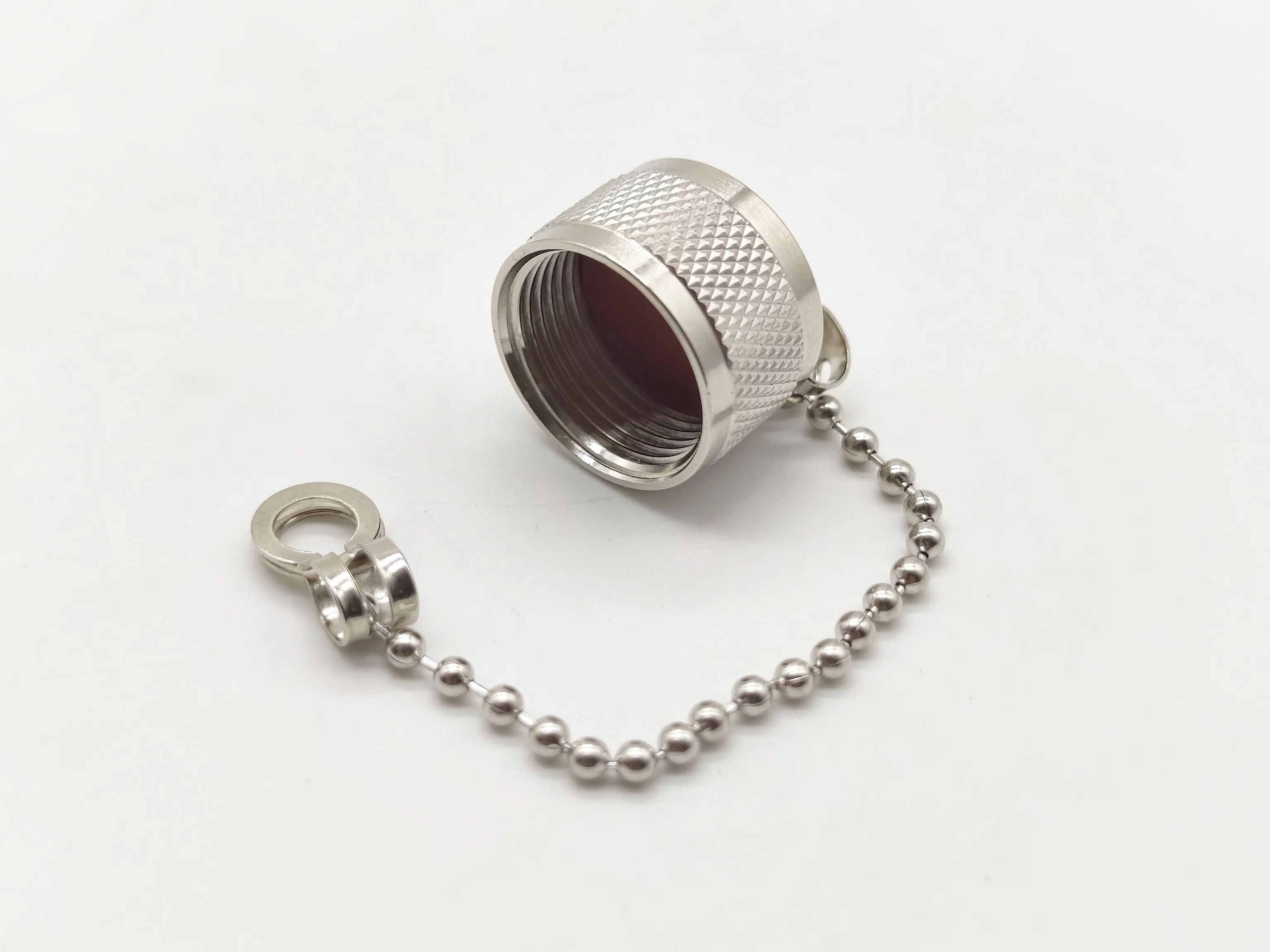 RF Konnektörlerinde Toz Kapaklarının Önemi