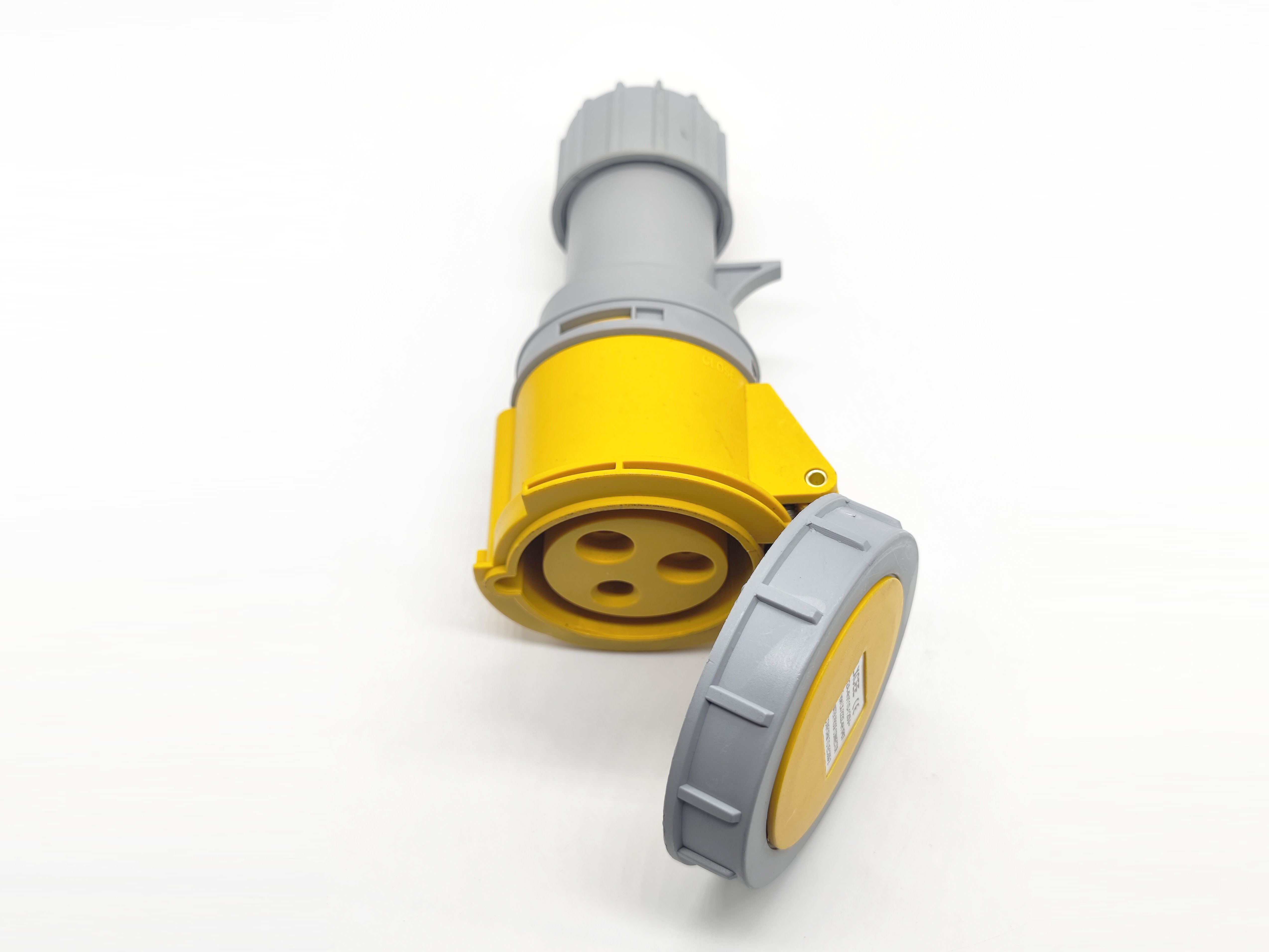 How to select yours Industrial Connectors properly?