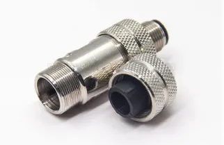 ¿Cómo se conecta el conector BNC?