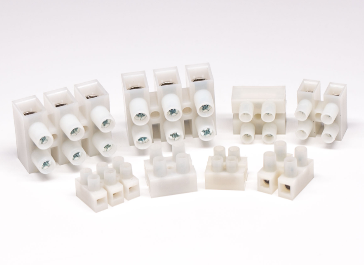 We must eliminate these problems when crimping the terminal wire