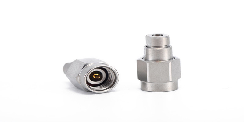 How to choose your microwave connector?