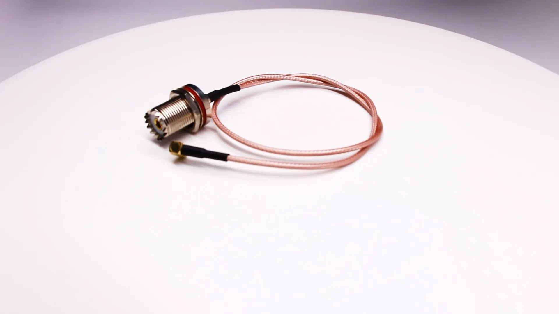 UHF To MCX Adapter Video: UHF Female Connector Straight Cable to MCX Male Right Angle with RG316
