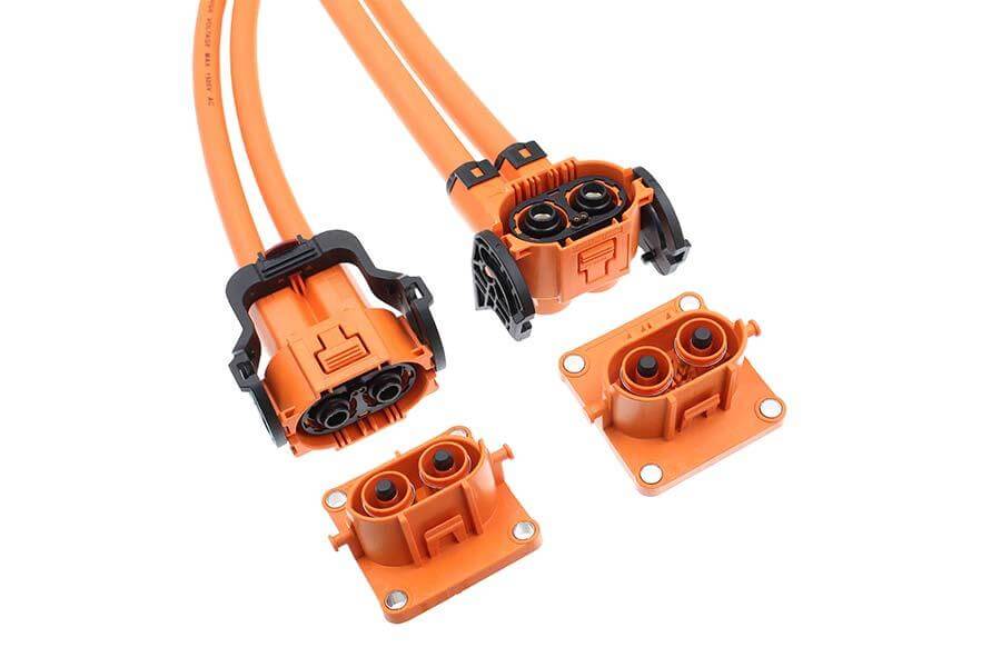 Features of high -voltage interlock connectors