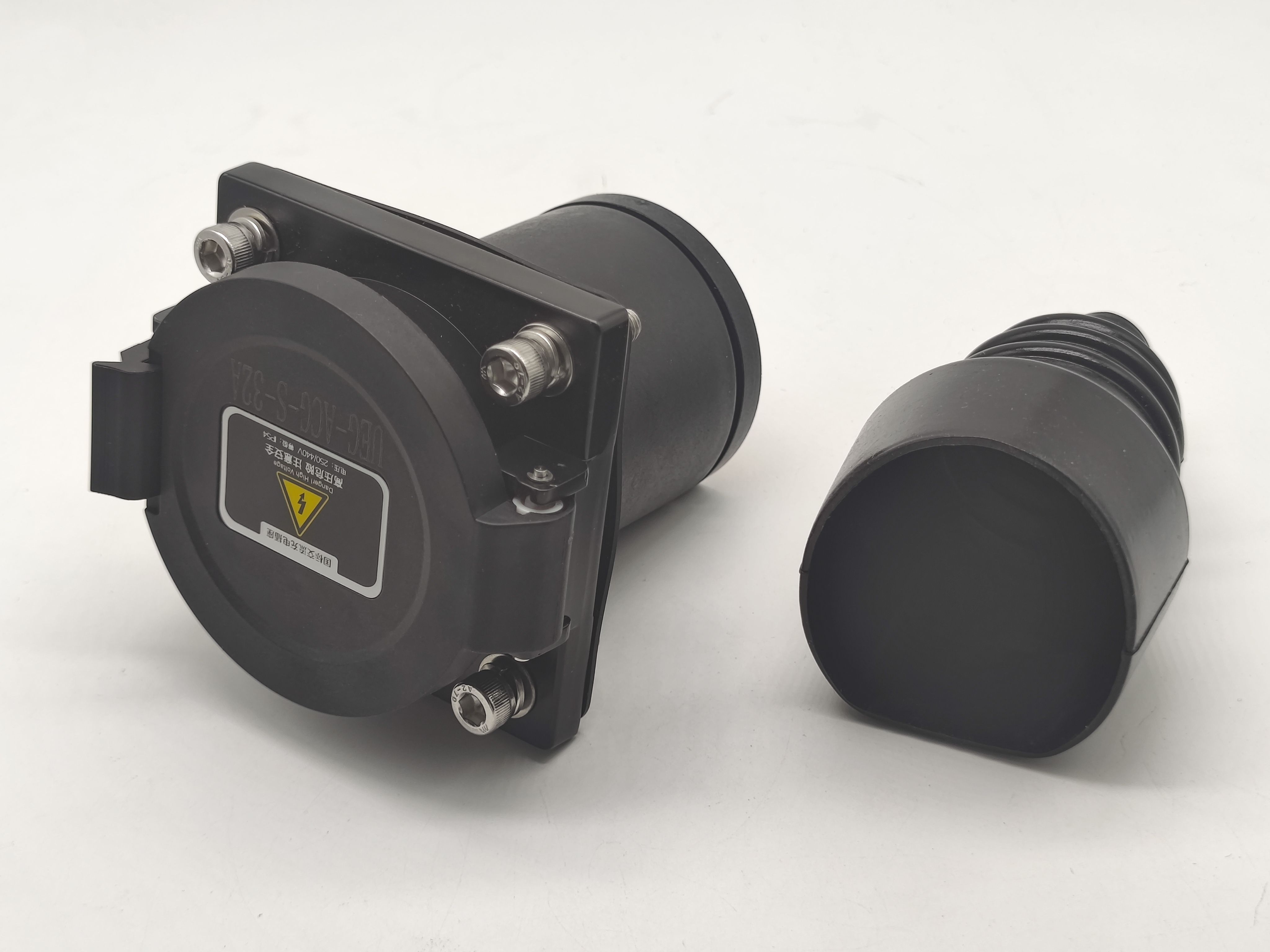 Elecbee GB/T EV Charger GB/T20234 7 Pin Socket for Station AC 16A/32A Charging Connector  three-phase(3-phase)