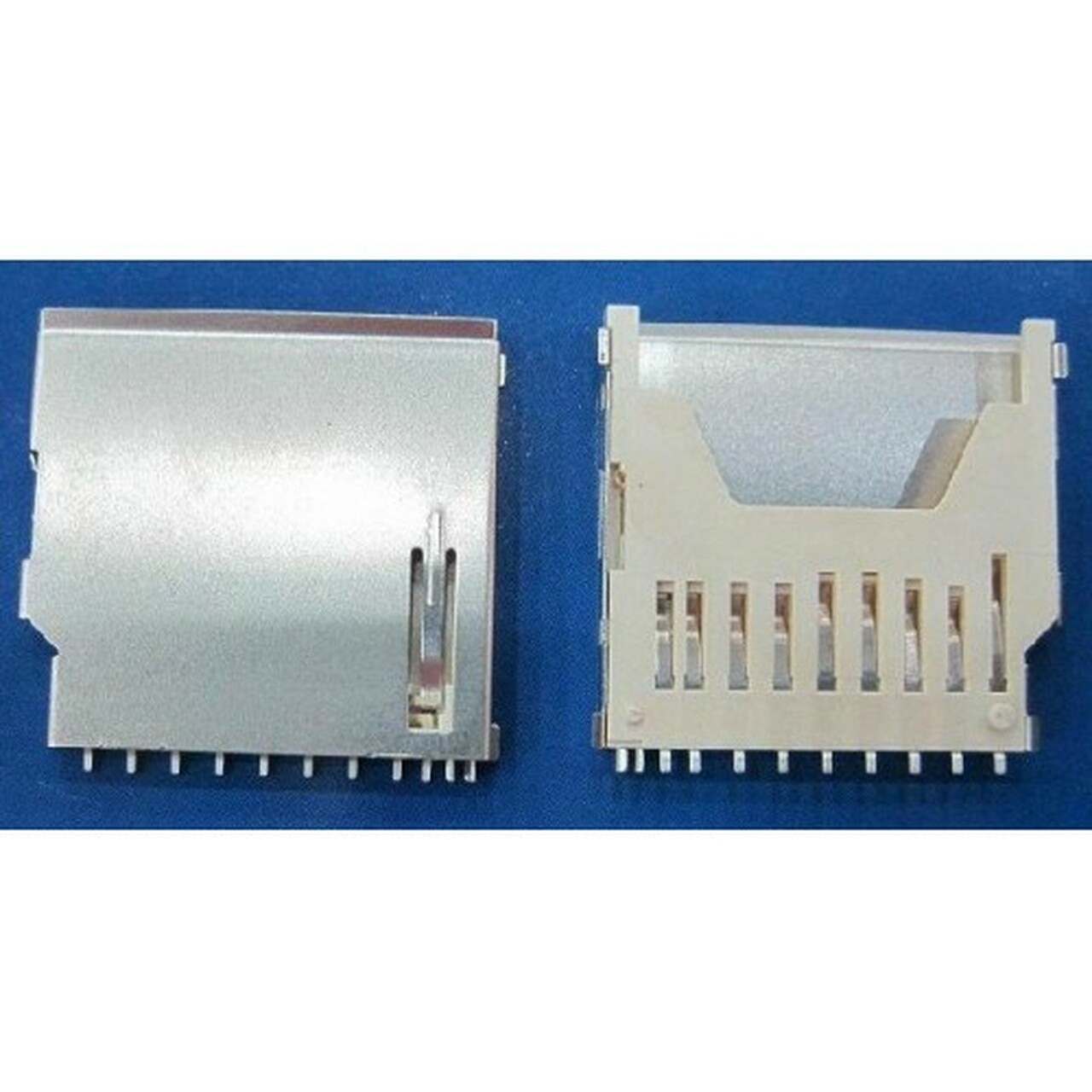 Elecbee MMC (SD) Card Holder