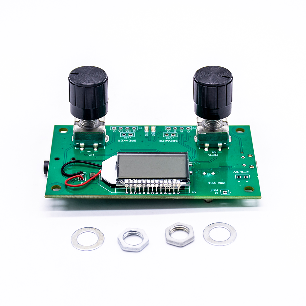 Elecbee 带串行控制的 87-108MHz DSP 和 PLL 数字立体声 FM 无线电接收器模块