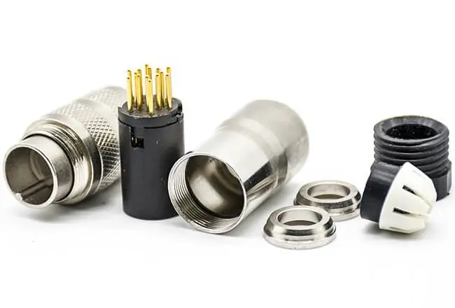 The difference between M16 aviation plug and electromechanical component connector