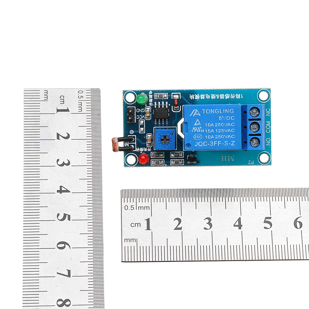 Photosensitive-Resistance-Sensor-With-Relay-Module-5V-Optical-Control-Light-Tracking-Switch-Module-1399419