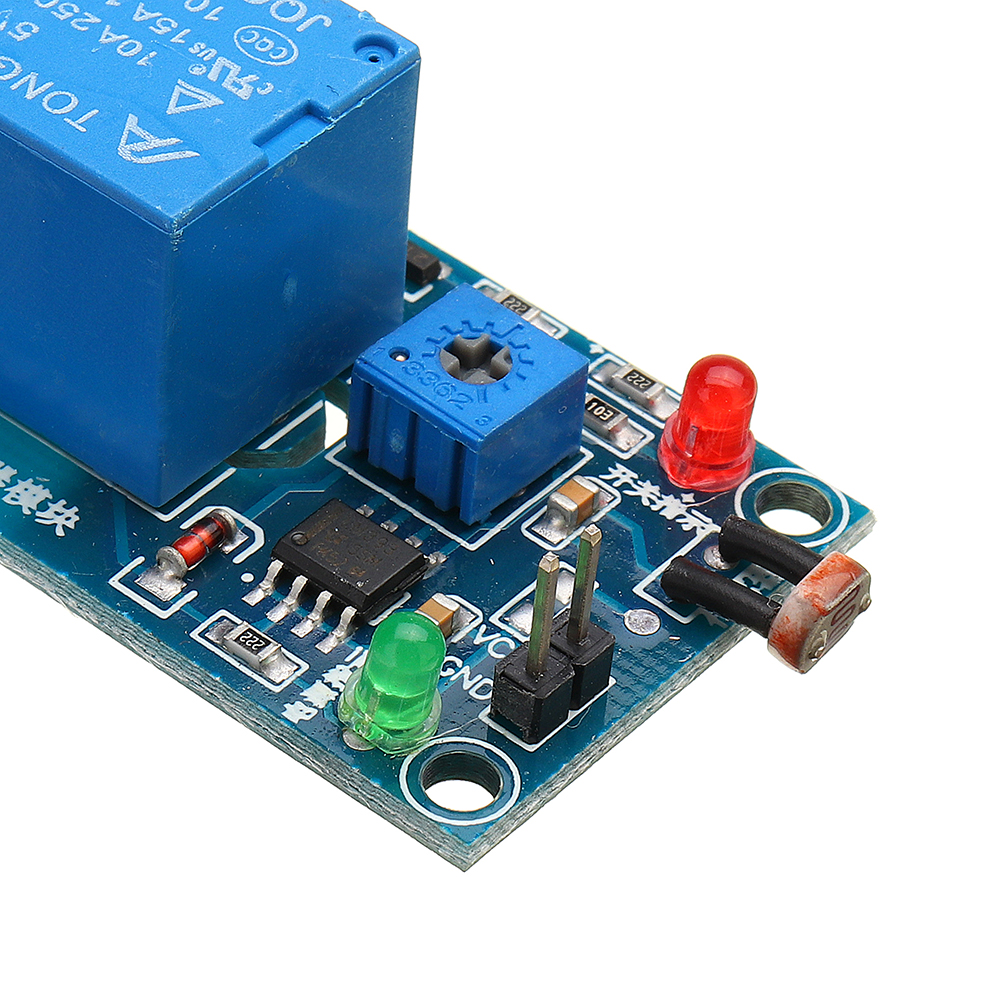 Photosensitive-Resistance-Sensor-With-Relay-Module-5V-Optical-Control-Light-Tracking-Switch-Module-1399419