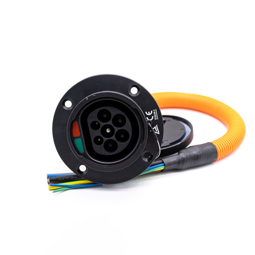 Elecbee 16A 250V Three Phase EV Quick Charger IEC 62196 Type 2 AC Charging Socket with 0.5M Cable For Vehicle End