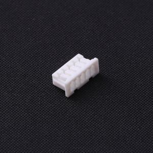 Elecbee 와이어-보드 하우징 1.25mm 플러그 1x5핀 PA66 흰색